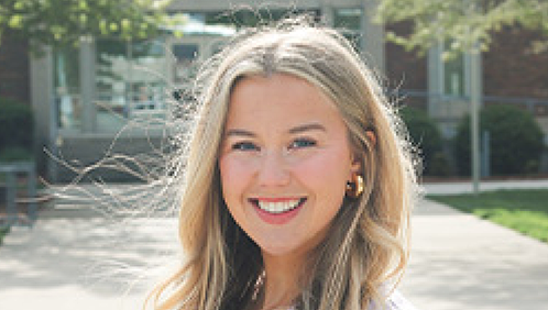 Dental hygienist Logan