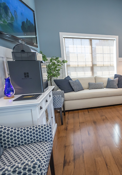 Waiting area with pristine hardwood floors at Magnolia Shores Dental